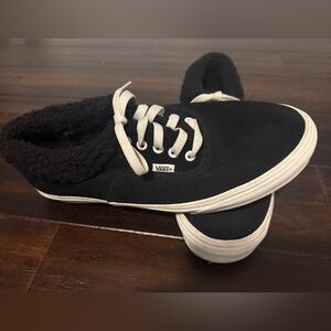 Vans Classic Black Canvas Shoes with White Laces-Fleece lined